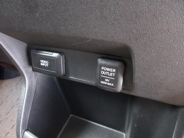 フリード GエアロLパッケージ 禁煙・ナビ・リアカメラ・ETC AUTOエアコン HDDナビ Rカメラ キーレスキー 盗難防止 ワンセグTV DVD ウォークスルー パワーウィンドウ パワーステアリング ABS 禁煙車 3列シート(11枚目)