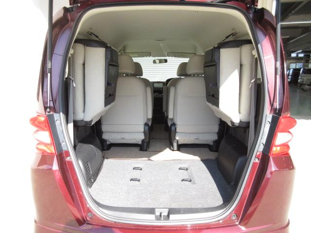 フリード GエアロLパッケージ 禁煙・ナビ・リアカメラ・ETC AUTOエアコン HDDナビ Rカメラ キーレスキー 盗難防止 ワンセグTV DVD ウォークスルー パワーウィンドウ パワーステアリング ABS 禁煙車 3列シート(16枚目)