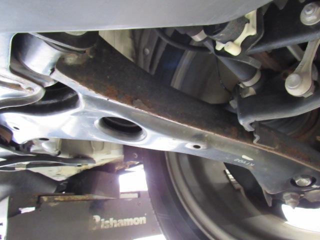 ヴェゼル ハイブリッドZ・ホンダセンシング 1オナ・禁煙・純正Mナビ・本革シート・運助パワーシート・運助シートヒーター・サイドSRS・LED・ETC・USB・ブル-トゥース レーダーサポート パワ-シ-ト 1オーナ- DVD再生機能 整備記録簿(38枚目)