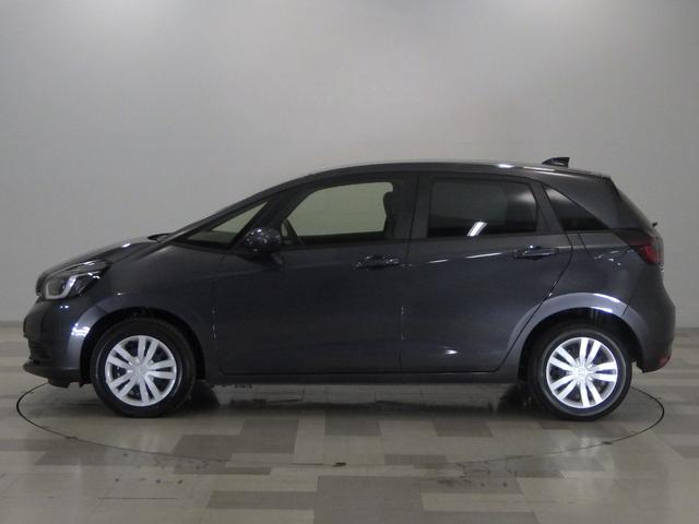 フィット ホーム 元試乗車・禁煙・純正Mナビ・サイドSRS・前後コーナーセンサー・LED・ETC・USB・ブル-トゥース・ホンダコネクト対応 記録簿 衝突軽減 リアカメラ ソナー USB接続 AAC 横滑り防止機能(32枚目)