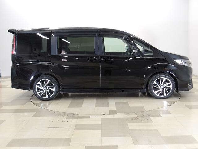 ステップワゴンスパーダ スパーダ・クールスピリットホンダセンシング　禁煙・ワンオーナー・リア席モニター・両側電動ドア・シートヒーター・フルセグＴＶ・Ｂｌｕｅｔｏｏｔｈ　サイドエアバック　スマートキ　左右電動スライドドア　バックモニタ　Ｗエアコン　地ＴＶ　ナビ＆ＴＶ（33枚目）