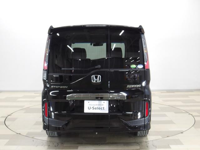 ステップワゴンスパーダ スパーダ・クールスピリットホンダセンシング　禁煙・ワンオーナー・リア席モニター・両側電動ドア・シートヒーター・フルセグＴＶ・Ｂｌｕｅｔｏｏｔｈ　サイドエアバック　スマートキ　左右電動スライドドア　バックモニタ　Ｗエアコン　地ＴＶ　ナビ＆ＴＶ（34枚目）