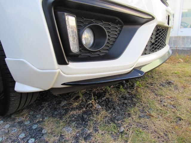 フィット ＲＳ　１オナ・禁煙・モデューロサス・運助モデューロカスタマイズシート・ＳＥＥＫＥＲ製マフラー・社外フロントリップスポイラー・純正Ｍナビ・社外前後ドラレコ・クルーズコントロール・ＬＥＤ・ＥＴＣ・ブル－トゥース（6枚目）