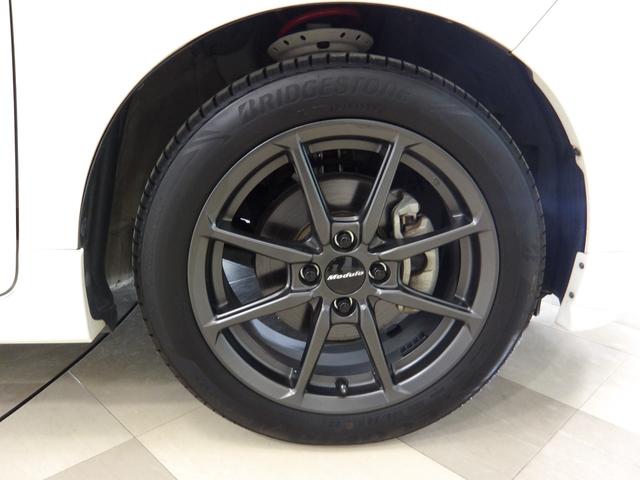 フィット ＲＳ　１オナ・禁煙・モデューロサス・運助モデューロカスタマイズシート・ＳＥＥＫＥＲ製マフラー・社外フロントリップスポイラー・純正Ｍナビ・社外前後ドラレコ・クルーズコントロール・ＬＥＤ・ＥＴＣ・ブル－トゥース（8枚目）