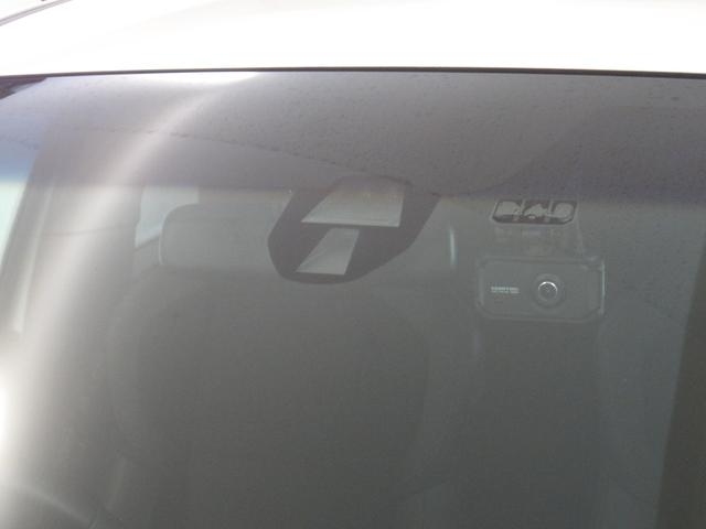 フィット ＲＳ　１オナ・禁煙・モデューロサス・運助モデューロカスタマイズシート・ＳＥＥＫＥＲ製マフラー・社外フロントリップスポイラー・純正Ｍナビ・社外前後ドラレコ・クルーズコントロール・ＬＥＤ・ＥＴＣ・ブル－トゥース（11枚目）