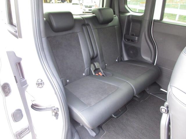 Ｎ－ＢＯＸカスタム ターボ　ホンダセンシング　シートヒーター　ＥＴＣ　１オナ　衝突被害軽減　禁煙　キーフリー　ＥＳＣ　パワステ　両席エアバック　サイドエアバッグ　ターボ車　スマキー　Ｂカメ　パワーウィンドウ　整備記録簿　ＡＢＳ（17枚目）