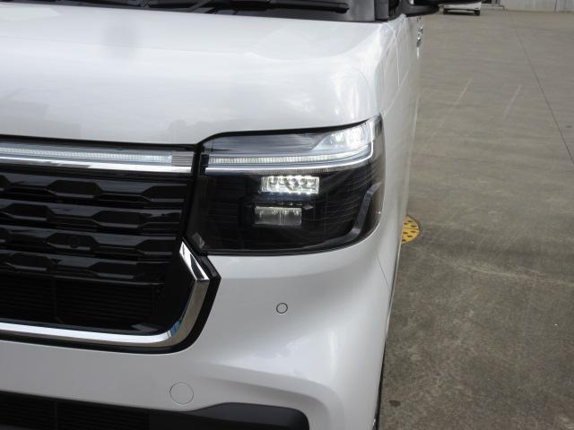 Ｎ－ＢＯＸカスタム ターボ　ホンダセンシング　シートヒーター　ＥＴＣ　１オナ　衝突被害軽減　禁煙　キーフリー　ＥＳＣ　パワステ　両席エアバック　サイドエアバッグ　ターボ車　スマキー　Ｂカメ　パワーウィンドウ　整備記録簿　ＡＢＳ（27枚目）