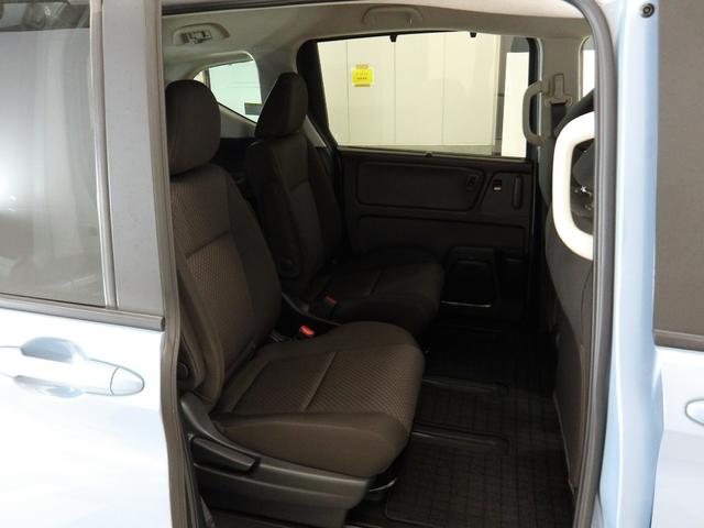 フリード Ｇ・ホンダセンシング　６人乗り　シートヒーター　ＥＴＣ　ＬＥＤ　Ｆセグ　追突被害軽減ブレーキ　ｉストップ　Ｗエアバッグ　パワーウィンドウ　１オ－ナ－　アクティブクルーズコントロール　スマートキ　カーテンエアバッグ　禁煙（21枚目）