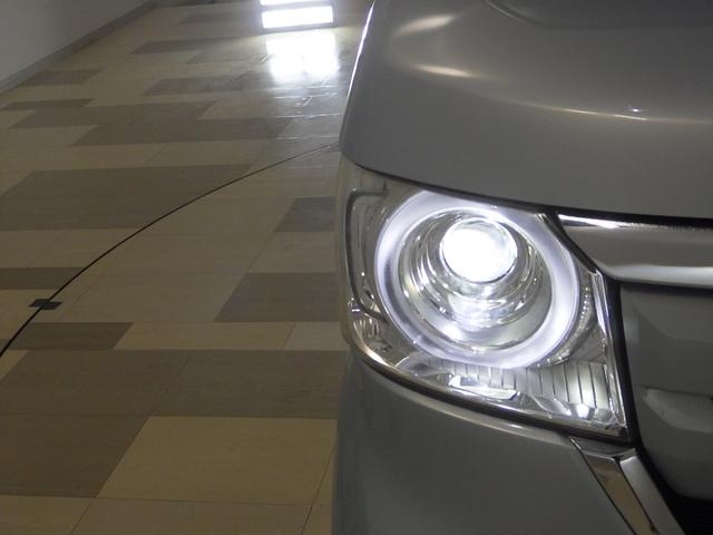 N-BOX G・Lターボホンダセンシング 前後ドライブレコーダー ドアバイザー オートリトラミラー アレルクリーンプラスシート 360°スーパーUV・IRカットパッケージ 充電用USBジャック 本革巻ステアリングホイール パドルシフト(20枚目)