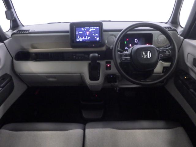 N-BOX ベースグレード 4.5点高評価 サンシェード内蔵大型ルーフC いまコレ+新品フロアマット付 コンビニフック付シートバックT オートリトラM 左右独立式リアセンターA 予約R/降車時オートドアR機能 リアシートR 禁煙(11枚目)