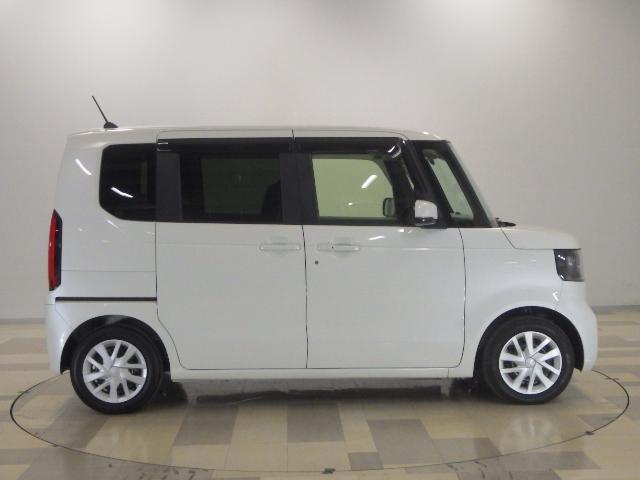 N-BOX ベースグレード 4.5点高評価 サンシェード内蔵大型ルーフC いまコレ+新品フロアマット付 コンビニフック付シートバックT オートリトラM 左右独立式リアセンターA 予約R/降車時オートドアR機能 リアシートR 禁煙(24枚目)