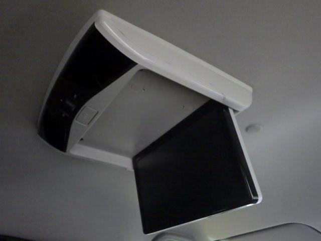 ステップワゴンスパーダ スパーダハイブリッドGホンダセンシング 9インチプレミアムインターナビ 11.6インチリア席モニター USBジャック マルチビューカメラシステム LEDフォグライト 本革巻ステアリングホイール わくわくゲート コンフォートビューパッケージ(12枚目)