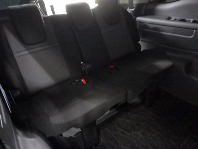 ステップワゴンスパーダ スパーダハイブリッドGホンダセンシング 9インチプレミアムインターナビ 11.6インチリア席モニター USBジャック マルチビューカメラシステム LEDフォグライト 本革巻ステアリングホイール わくわくゲート コンフォートビューパッケージ(17枚目)