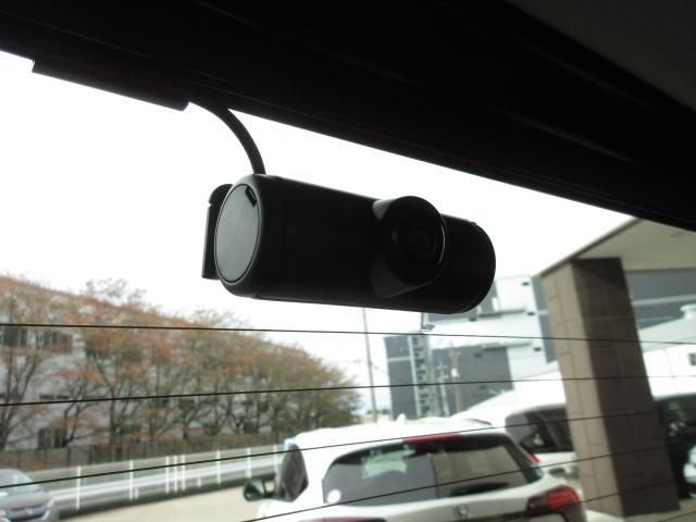 Ｎ－ＢＯＸ ベースグレード　５点高評価車　８型ホンダコネクトＮ　３カメラドライブＲ　前両席コンビニフック付シートバックＴ　オートリトラＭ　左右独立式リアセンターＡ　予約Ｒ　リアシートＲ　充電用ＵＳＢジャック　７インチＴＦＴ液晶Ｍ（5枚目）