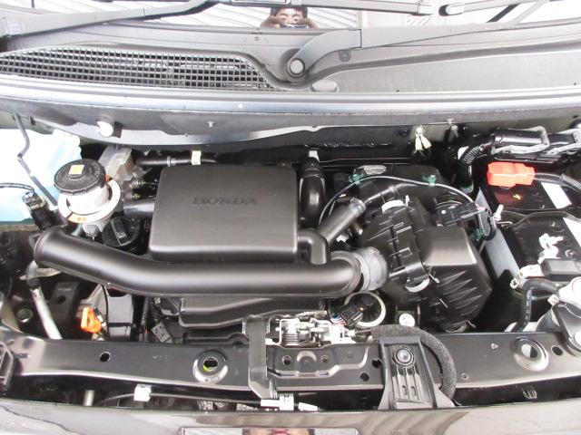 Ｎ－ＢＯＸ ベースグレード　５点高評価車　８型ホンダコネクトＮ　３カメラドライブＲ　前両席コンビニフック付シートバックＴ　オートリトラＭ　左右独立式リアセンターＡ　予約Ｒ　リアシートＲ　充電用ＵＳＢジャック　７インチＴＦＴ液晶Ｍ（20枚目）