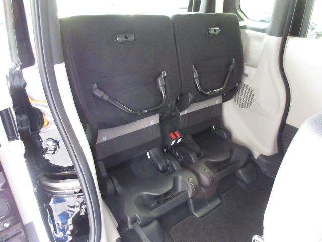 Ｎ－ＢＯＸ ベースグレード　５点高評価車　８型ホンダコネクトＮ　３カメラドライブＲ　前両席コンビニフック付シートバックＴ　オートリトラＭ　左右独立式リアセンターＡ　予約Ｒ　リアシートＲ　充電用ＵＳＢジャック　７インチＴＦＴ液晶Ｍ（25枚目）