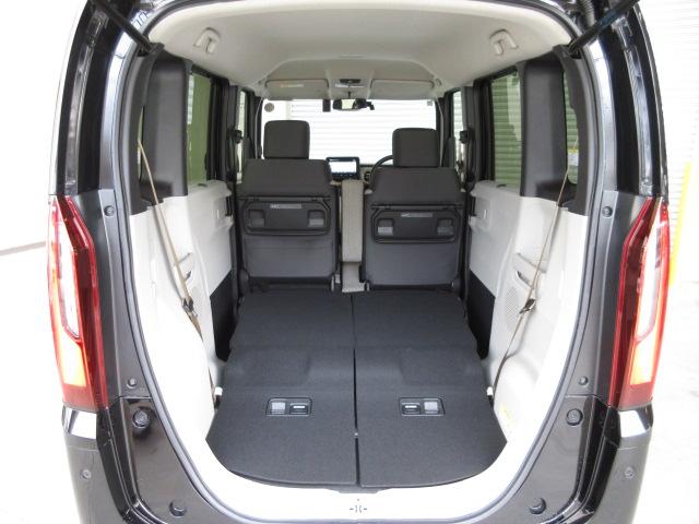 Ｎ－ＢＯＸ ベースグレード　５点高評価車　８型ホンダコネクトＮ　３カメラドライブＲ　前両席コンビニフック付シートバックＴ　オートリトラＭ　左右独立式リアセンターＡ　予約Ｒ　リアシートＲ　充電用ＵＳＢジャック　７インチＴＦＴ液晶Ｍ（27枚目）