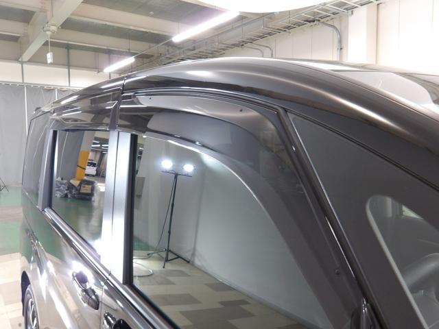 ステップワゴンスパーダ スパーダホンダセンシング　前後ドライブレコーダー　センターテーブル　３列目左右グラブレール　オートデイナイトミラー　プレミアムタイプフロアカーペットマット　ナビ連動ＥＴＣ２．０　わくわくゲート　８人乗り（14枚目）