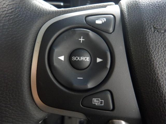 ステップワゴンスパーダ スパーダホンダセンシング　前後ドライブレコーダー　センターテーブル　３列目左右グラブレール　オートデイナイトミラー　プレミアムタイプフロアカーペットマット　ナビ連動ＥＴＣ２．０　わくわくゲート　８人乗り（18枚目）