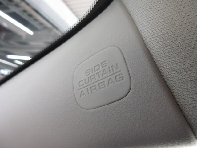 �ԗ����ʂ���̈��S�������߂Ă����A���S�����̃T�C�h�J�[�e���G�A�o�b�N�V�X�e���ł���