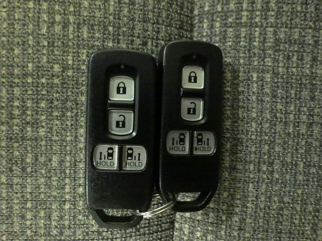 N-BOX L・ターボ 禁煙車 ナビ Rカメラ SD 録音 USB BTA フルセグ 充電 シートヒーター シ-トヒ-タ- AAC 衝突軽減ブレーキ Bカメラ LED ワンオーナー車 地デジ ETC パワステ イモビ ABS(18枚目)