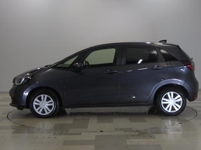 フィット e:HEVホーム 禁煙車 SD録音 BTA フルセグ USB 前後誤発進抑制機能 クリソナ 助手席エアバッグ 運転席エアバッグ 1オナ アイドリングストップ LEDライト バックカメラ ABS サイドエアバッグ VSA(25枚目)