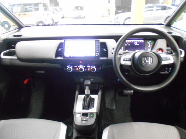 フィット クロスター 禁煙車 パーキングセンサー 地デジ Bカメ スマートキ ナビTV Aストップ USB カーテンエアバッグ クルーズコントロール オートエアコン パワステ Dレコ LEDライト ETC VSA キーレス(17枚目)