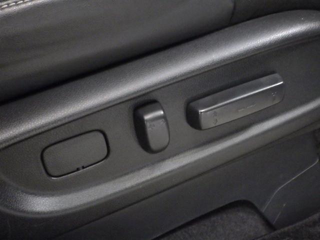 オデッセイ アブソルート・ホンダセンシング 禁煙車 360度カメラ クリアランスソナー LEDヘッドランプ 1オーナー iストップ フルセグテレビ キーフリー バックモニター ナビTV オートクルーズコントロール ウォークスルー オートエアコン(9枚目)