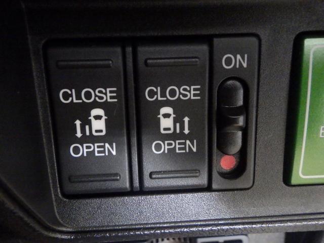 オデッセイ アブソルート・ホンダセンシング 禁煙車 360度カメラ クリアランスソナー LEDヘッドランプ 1オーナー iストップ フルセグテレビ キーフリー バックモニター ナビTV オートクルーズコントロール ウォークスルー オートエアコン(10枚目)