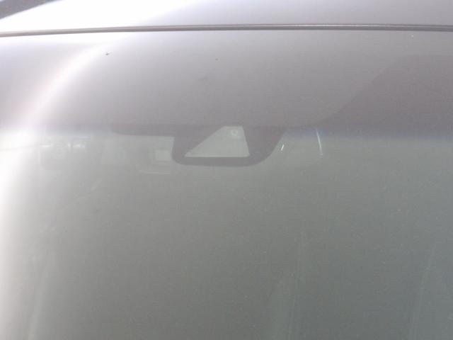 ホンダセンシング搭載！誤発進抑制機能・路外逸脱抑制機能・歩行者事故低減ステアリング・車線維持支援システム・先進車発進お知らせ機能など多彩な先進安全機能でより安全で快適なドライブを支援します。