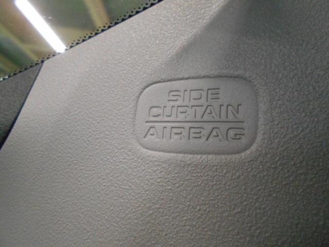 フィット e:HEVRS 禁煙車 エアバッグ ナビ&TV パワーウィンドウ 助手席エアバッグ Dレコ フルセグテレビ LEDヘッドランプ セキュリティアラーム フルオートエアコン ETC装備 スマートキ パワーステアリング(11枚目)