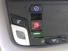 ��ξ¦�̤���ΰ���������Ƥ���롢�¿������Υ����ɥ����ƥ󥨥��Хå������ƥ�Ǥ��� 4