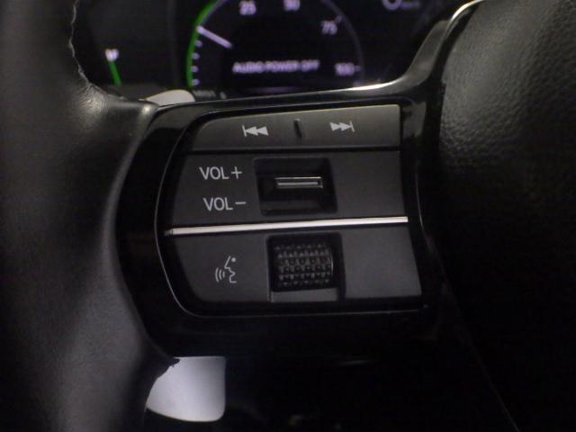 ZR-V e:HEVZ 当社デモカー ワンオーナー 禁煙車 コネクトディスプレイ マルチビューカメラ BTA ETC 全周囲モニター 電動リヤゲート クルコン LED サイドエアバック Pシート ナビ・TV 1オーナー 本革(11枚目)