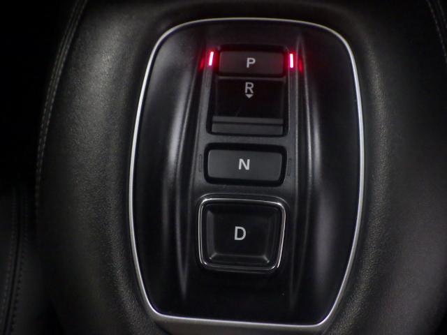ZR-V e:HEVZ 当社デモカー ワンオーナー 禁煙車 コネクトディスプレイ マルチビューカメラ BTA ETC 全周囲モニター 電動リヤゲート クルコン LED サイドエアバック Pシート ナビ・TV 1オーナー 本革(13枚目)