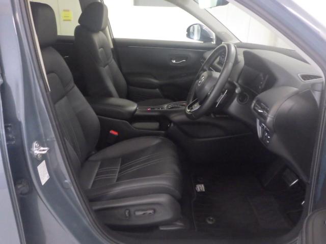 ZR-V e:HEVZ 当社デモカー ワンオーナー 禁煙車 コネクトディスプレイ マルチビューカメラ BTA ETC 全周囲モニター 電動リヤゲート クルコン LED サイドエアバック Pシート ナビ・TV 1オーナー 本革(18枚目)