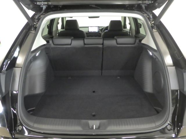 ZR-V e:HEVZ 禁煙車 元試乗車 ハイブリッドZ マルチビューカメラ ナビ ETC2.0 本革 ワイヤレス充電器 パワーシート BOSEサウンドシステム 18インチアルミ クリスタルブラック Pセンサー レザー(23枚目)