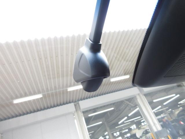 フィット e:HEVクロスター 禁煙車 ハイブリッド クロスター ナビ 前後ドラレコ ETC アルミホイール サーフブルー ホンダセンシング 渋滞追従機能 電動サイドブレーキ LEDヘッドライト 衝突回避システム 1オーナー(5枚目)