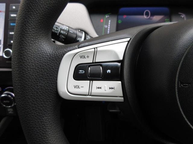 フィット e:HEVクロスター 禁煙車 ハイブリッド クロスター ナビ 前後ドラレコ ETC アルミホイール サーフブルー ホンダセンシング 渋滞追従機能 電動サイドブレーキ LEDヘッドライト 衝突回避システム 1オーナー(9枚目)