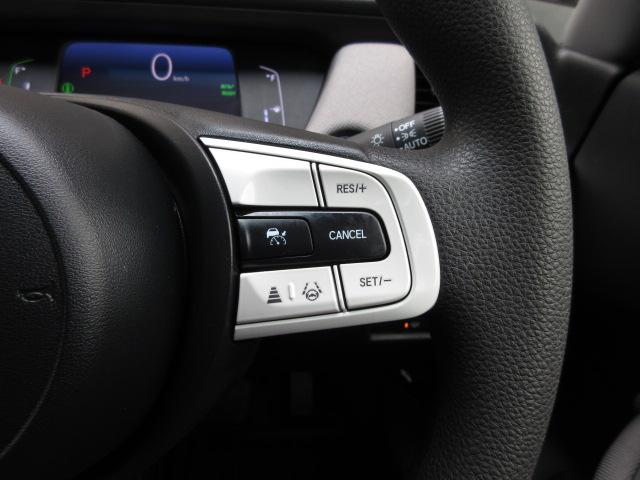 フィット e:HEVクロスター 禁煙車 ハイブリッド クロスター ナビ 前後ドラレコ ETC アルミホイール サーフブルー ホンダセンシング 渋滞追従機能 電動サイドブレーキ LEDヘッドライト 衝突回避システム 1オーナー(10枚目)