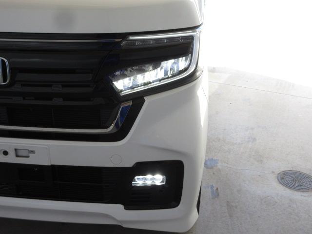 N-BOXカスタム L 禁煙車 カスタム 特別仕様車 L STYLE+ BLACK ホンダセンシング 両側パワースライドドア ブラックアルミホイール 運転席助手席シートヒーター スマ-トキ- ナビTV キーレスエントリー(17枚目)