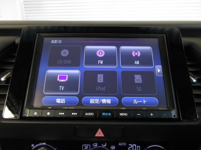 フィット ホーム　禁煙車　ワンオーナー　純正ナビ　ＢＴＡ　リアカメラ　ＥＴＣ　ＬＥＤ　ドラレコ　衝突軽減ブレーキ　クリアランスソナー　フルセグＴＶ　記録簿付　エアバッグ　ｉストップ　スマ－トキ－　盗難防止装置　ＤＶＤ（6枚目）