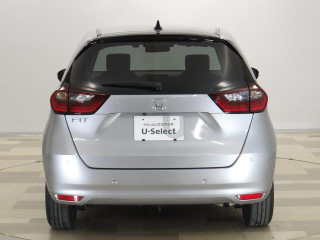 フィット ホーム　禁煙車　ワンオーナー　純正ナビ　ＢＴＡ　リアカメラ　ＥＴＣ　ＬＥＤ　ドラレコ　衝突軽減ブレーキ　クリアランスソナー　フルセグＴＶ　記録簿付　エアバッグ　ｉストップ　スマ－トキ－　盗難防止装置　ＤＶＤ（33枚目）