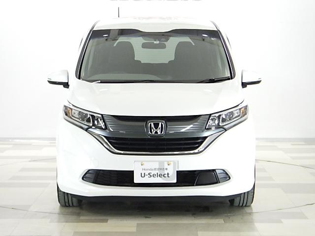 フリード Ｇ・ホンダセンシング　ナビ　Ｂカメラ　ＥＴＣ　ＨｏｎｄａＳＥＮＳＩＮＧ　スマートキー　リア両側電動パワースライドドア　ＬＥＤヘッドライト　センターテーブル　Ｃパッケージ　Ｓパッケージ　リア席天井モニター　前後誤発進抑制（25枚目）