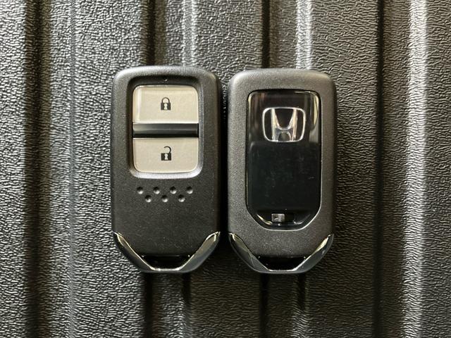 シャトル G 禁煙 4WD 純正8intナビ ドラレコ リアカメラ 追突被害軽減ブレーキ サイドカーテンエアバック スマートキー ETC LEDヘッドライト Bluetooth ミュージックサーバー CD/DVD(10枚目)