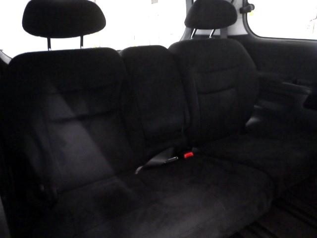 エリシオン GエアロHDDナビスペシャルパッケージ 禁煙 弊社下取り車 純正HDDナビ リアモニタ 両側電動スライドドア リアカメラ キーレスエントリーキー ミュージックサーバー CD/DVD 記録簿付き 17インチアルミ フルオートエアコン ETC(20枚目)