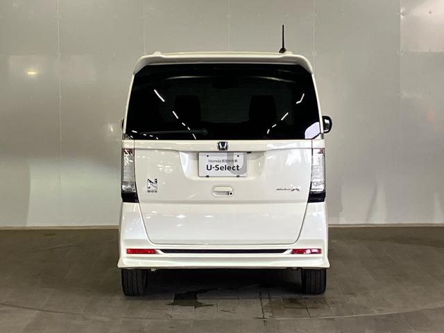 エンジンルーム・足まわり・下まわり・等の点検等「Hホンダ中古車商品化整備基準に基づいた点検整備に加え、エアコンの効き具合、パワーウインドウ・パワードアロックの作動確認など、徹底チェックを行います。