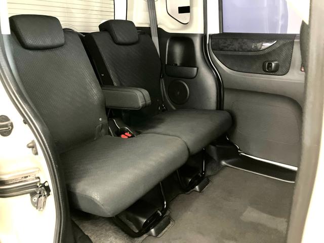 【後席スペース】リアシートの足元広々です。ゆったり空間でロングドライブも快適です!