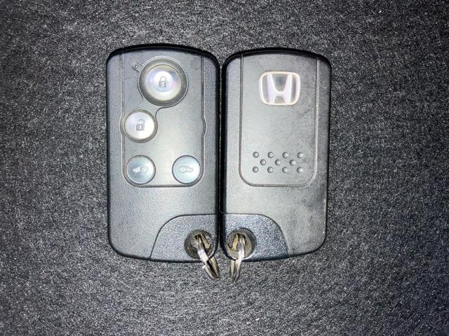 ステップワゴンスパーダ Z インターナビセレクション 4WD 純正HDDナビ リア席モニター 両側電動ドア 弊社下取りワンオーナー車 後期 スマートキー 2列目ベンチシート ミュージックサーバー CD/DVD 地デジ リアカメラ ETC VSA ABS(15枚目)