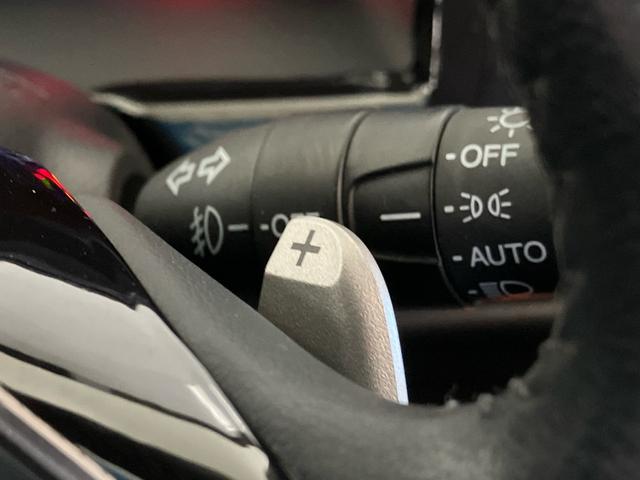 ステップワゴンスパーダ Z インターナビセレクション 4WD 純正HDDナビ リア席モニター 両側電動ドア 弊社下取りワンオーナー車 後期 スマートキー 2列目ベンチシート ミュージックサーバー CD/DVD 地デジ リアカメラ ETC VSA ABS(19枚目)