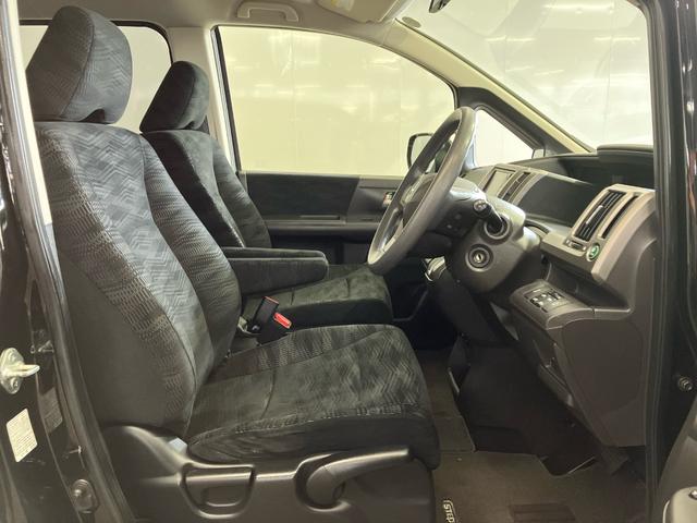 【禁煙表記について】タバコの臭いは感じられませんが、その他車内のニオイに関しては個人の主観となる為、実車確認の際に確認して頂いております。ご了承お願い致します。